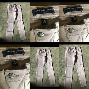 Light purple skinny jean pant